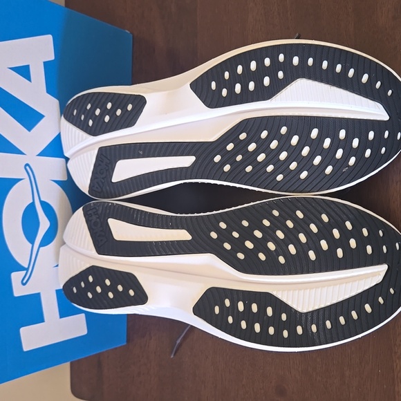 Hoka One One Mach 6 - Picture 4 of 6